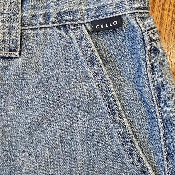 CELLO Women’s Cargo Jeans – Size 9 – 100% Cotton – Light Wash - Picture 5 of 11
